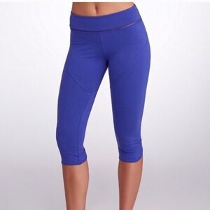 SALE/Free people movement Scorpio leggings